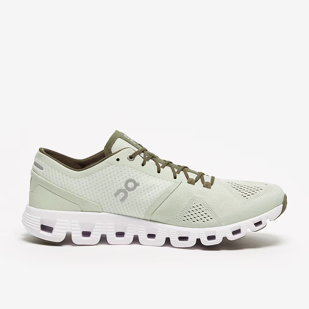 On Cloud X Aloe/White
