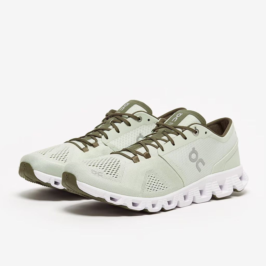 On Cloud X Aloe/White