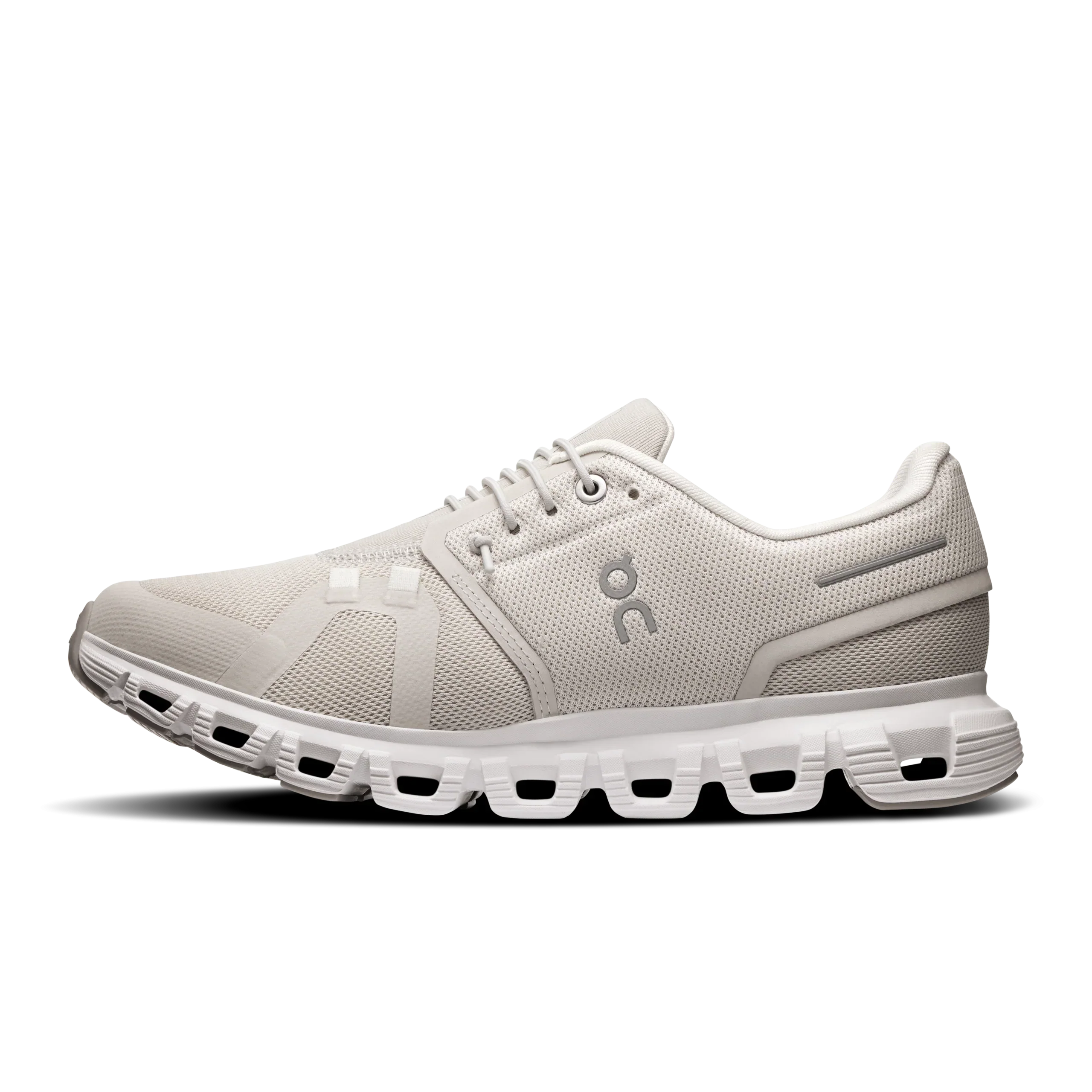 On Cloud 6 Pearl White