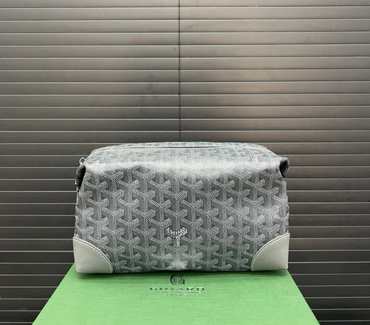 Goyard Boeing 25 Toilet Pouch '' Grey ''