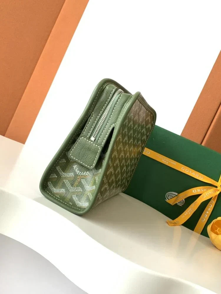 Goyard Jouvence MM Toiletry Pouch