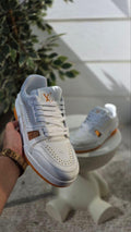 LV Trainer sneaker White Cramel