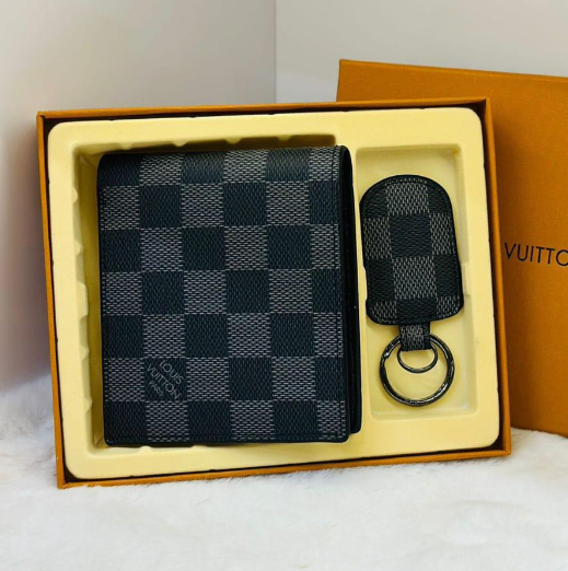 Louis Vuitton Wallet | Gift Set